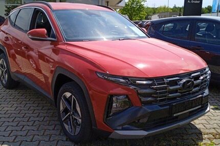 Hyundai TUCSON 4.683 km 33.499 &euro; Traunstein 83278