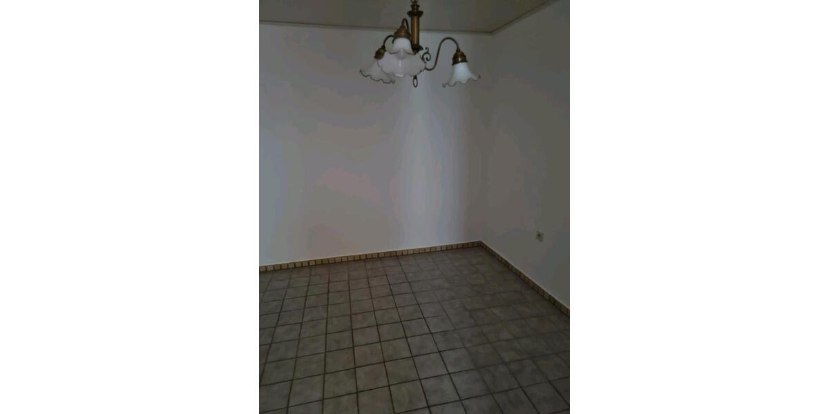 Etagenwohnung Rhauderfehn - 4 Zimmer, 120 m&sup2;, 1.180&euro; | Angebot:25265246