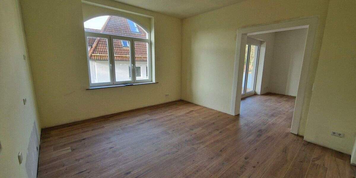 Etagenwohnung Detmold Heiligenkirchen - 3 Zimmer, 88 m&sup2;, 360.000&euro; | Angebot:25359669
