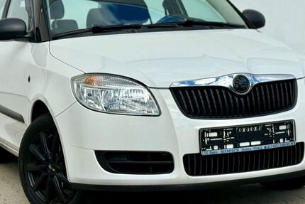 Skoda Fabia 88.721 km 4.699 € Berlin 13051