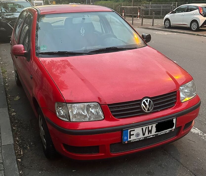 VW Polo 155.491 km 999 € Frankfurt 60320