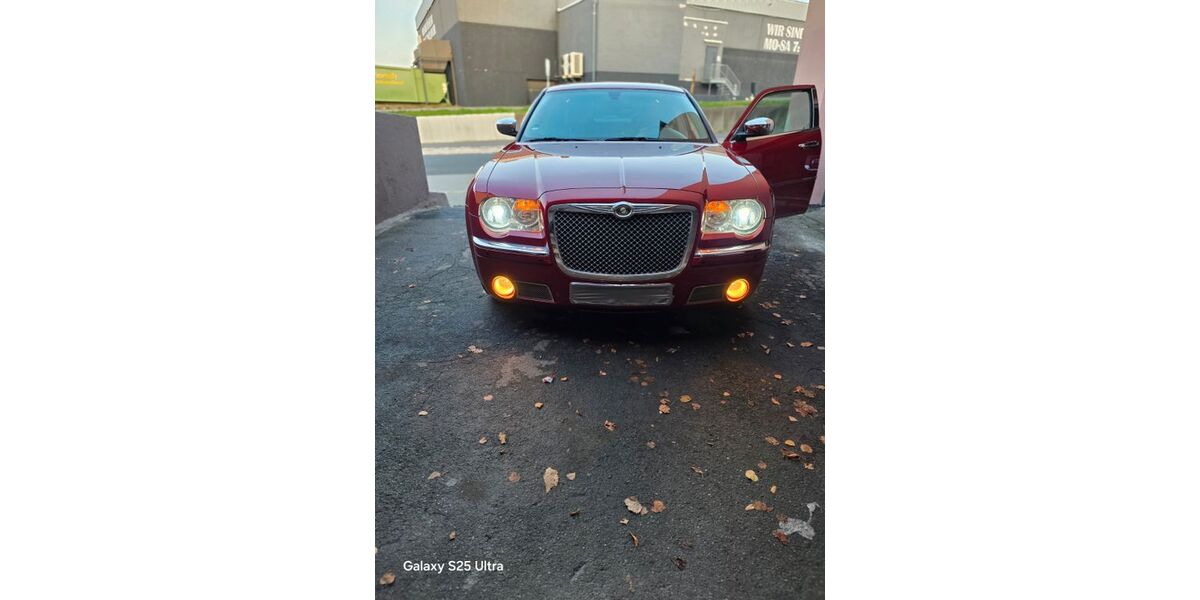 Chrysler 300C 100.000 km 15.000 &euro; Stolberg (Rhld.) 52223