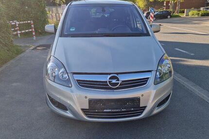 Opel Zafira 158.061 km 4.800 &euro; Düsseldorf 40549