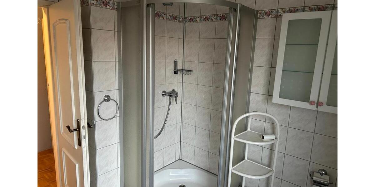 Etagenwohnung Schrobenhausen - 3 Zimmer, 67 m&sup2;, 870&euro; | Angebot:26394288