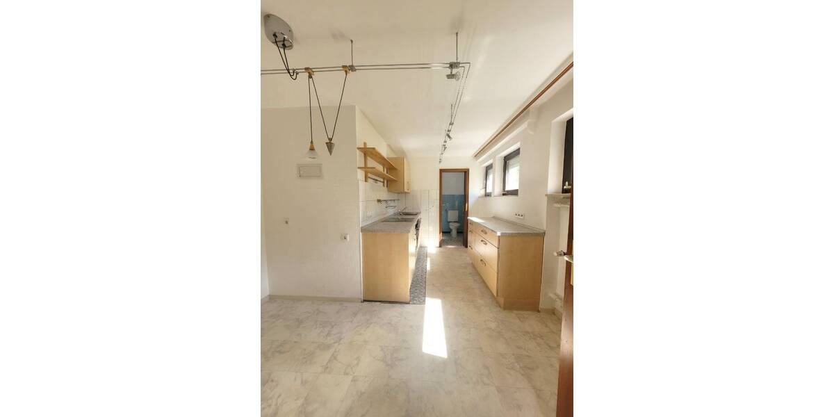 Mehrfamilienhaus, Wohnhaus Baden Baden Balg - 7 Zimmer, 185 m&sup2;, 479.000&euro; | Angebot:26683549