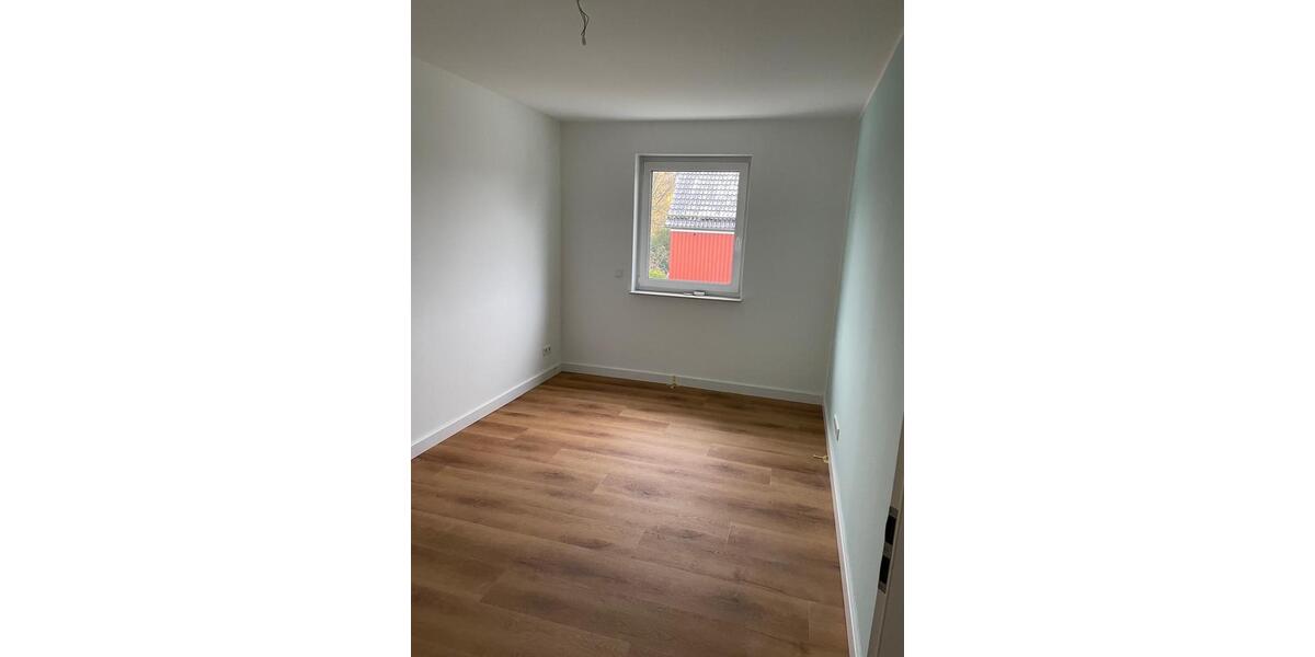Reihenhaus Wuppertal Eckbusch - 5 Zimmer, 143 m&sup2;, 599.000&euro; | Angebot:24463574