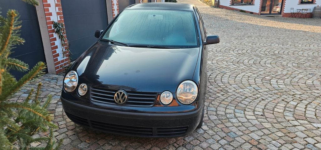 VW Polo 120.000 km 1.100 &euro; Lichtentanne 08115