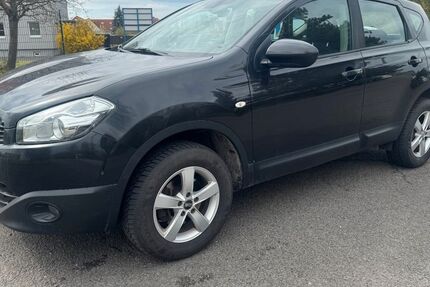 Nissan Qashqai 94.000 km 5.500 &euro; Erfurt 99087
