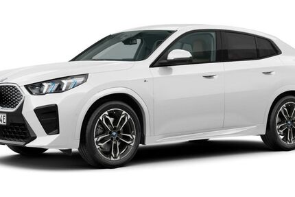 BMW iX2 16.950 km 50.890 &euro; Asperg 71679