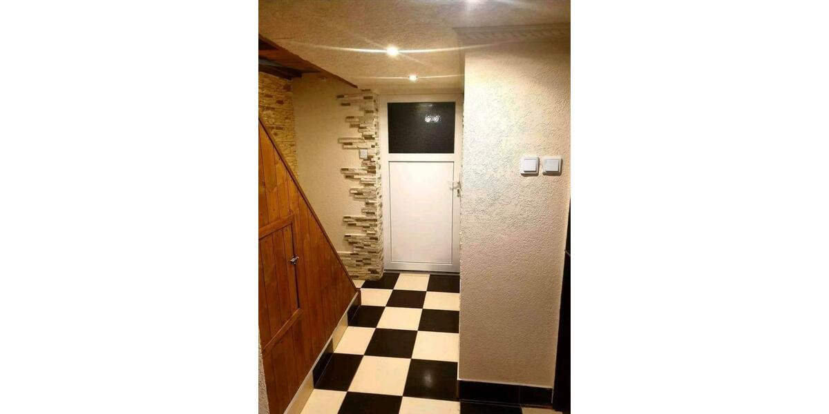 Reihenhaus Steinheim am Albuch - 2.5 Zimmer, 84 m&sup2;, 115.000&euro; | Angebot:26822131