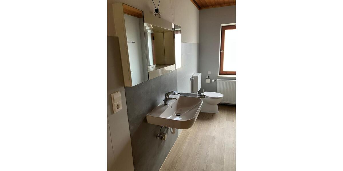 Etagenwohnung Bad Saulgau - 5 Zimmer, 100 m&sup2;, 800&euro; | Angebot:25498314