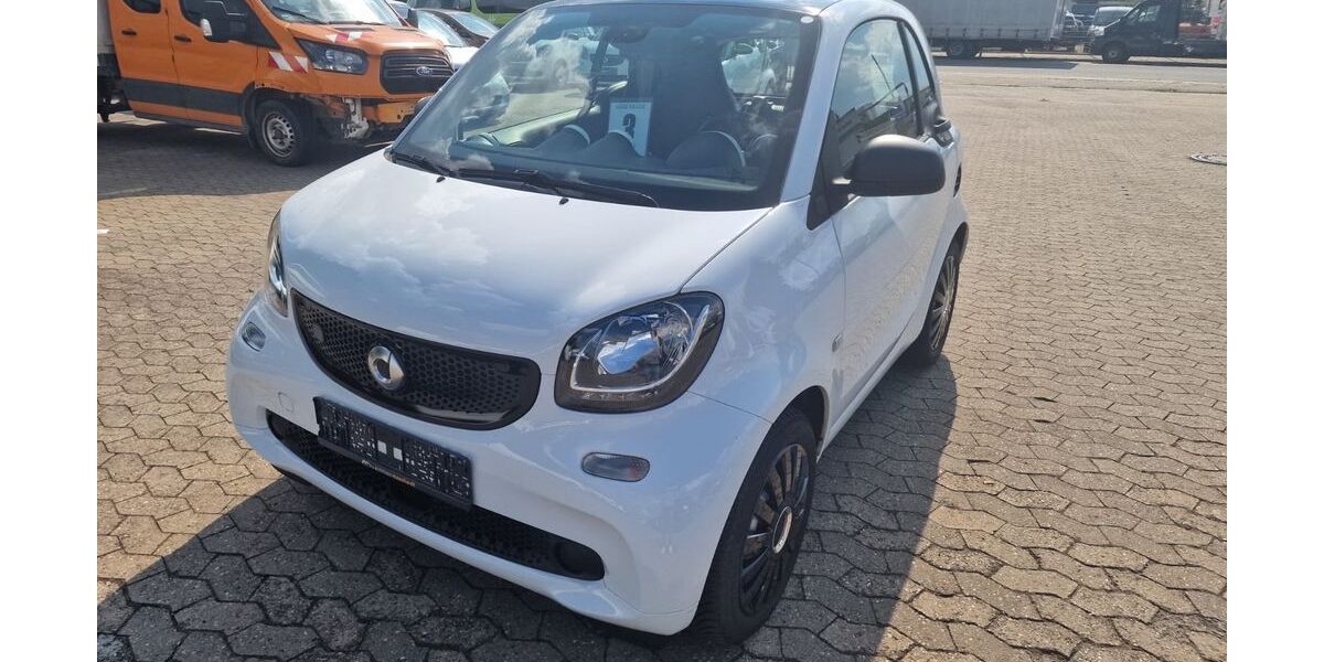 Smart ForTwo 30.000 km 7.700 &euro; Nürnberg 90427