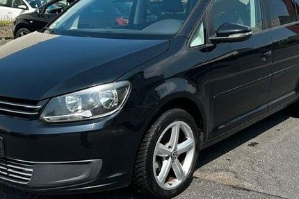 VW Touran 132.200 km 9.250 € Mayen 56727