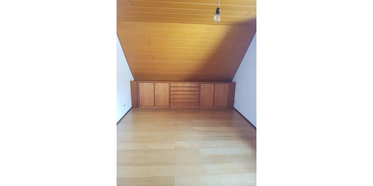 Maisonettenwohnung Sipplingen - 4 Zimmer, 135 m&sup2;, 1.300&euro; | Angebot:26705335