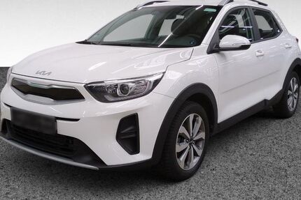 Kia Stonic 19.979 km 17.970 &euro; Bremerhaven 27568