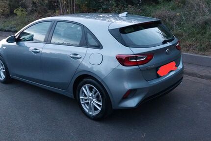 Kia ceed / Ceed 110.000 km 10.300 &euro; Heuchelheim 35452