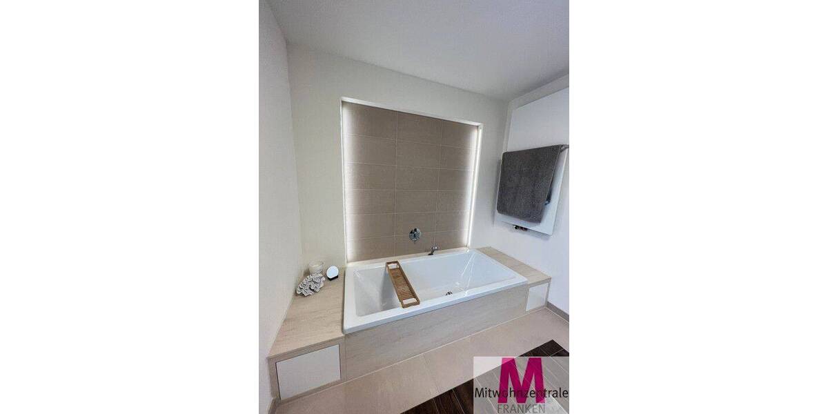 Etagenwohnung Schwabach - 3 Zimmer, 135 m&sup2;, 1.885&euro; | Angebot:26766919