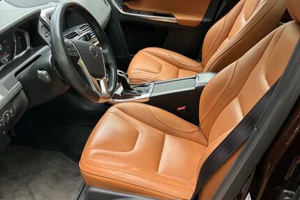 Volvo XC60 60.000 km 22.990 &euro; Weil der Stadt 71263