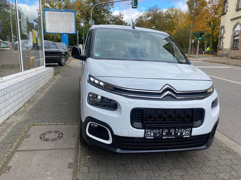 Citroen Berlingo 8.700 km 19.222 € Saarbrücken 66115