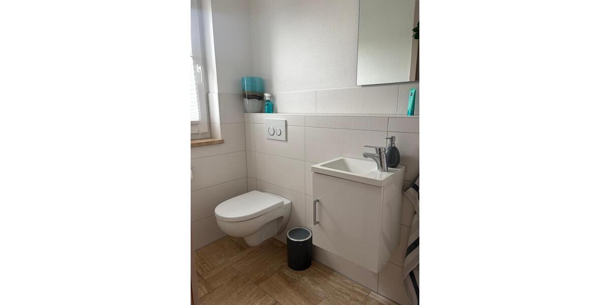 Doppelhaushälfte Kösching - 6 Zimmer, 160 m&sup2;, 2.000&euro; | Angebot:25046986