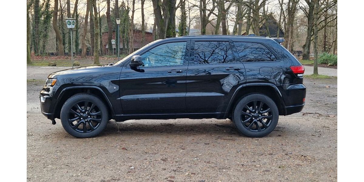 Jeep Grand Cherokee 139.850 km 22.500 &euro; Kutenholz 27449