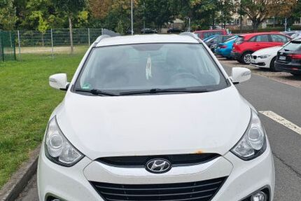 Hyundai ix35 199.000 km 6.800 € Erfurt 99096