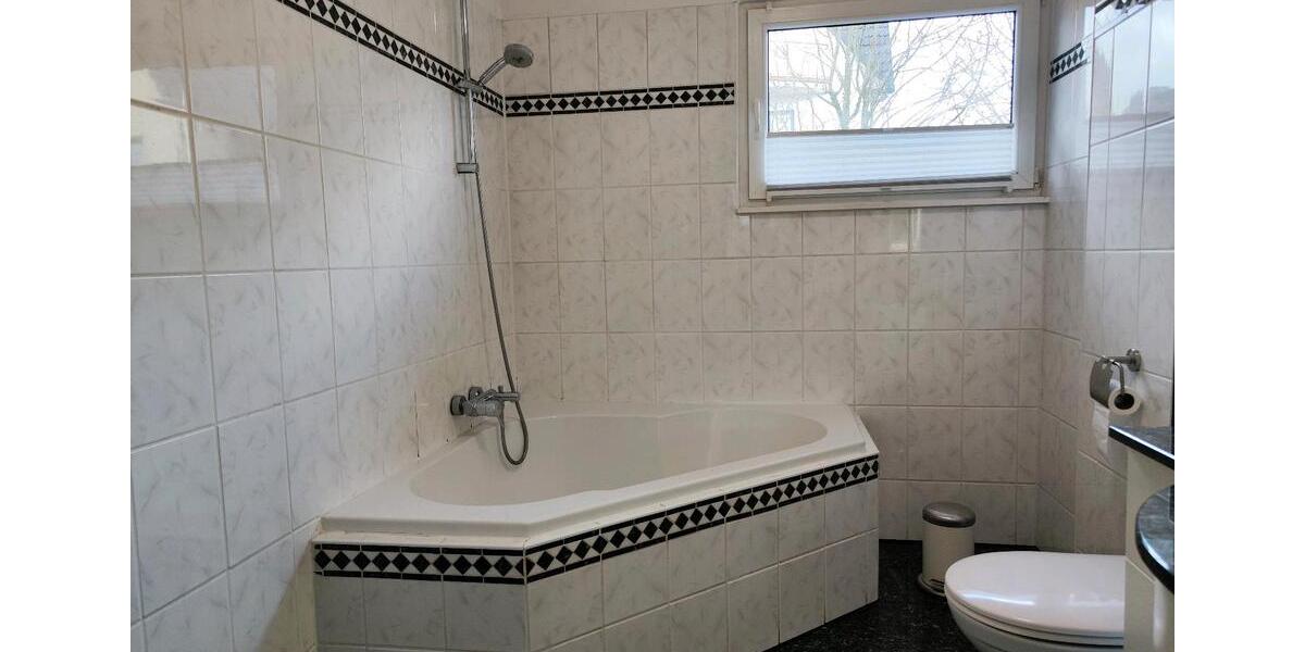 Einfamilienhaus Seevetal - 3 Zimmer, 145 m&sup2;, 1.850&euro; | Angebot:26255435