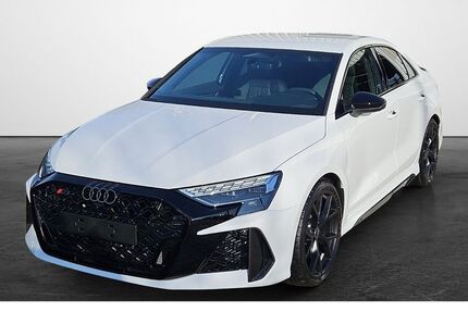Audi RS3 5.000 km 69.990 &euro; Osnabrück 49080