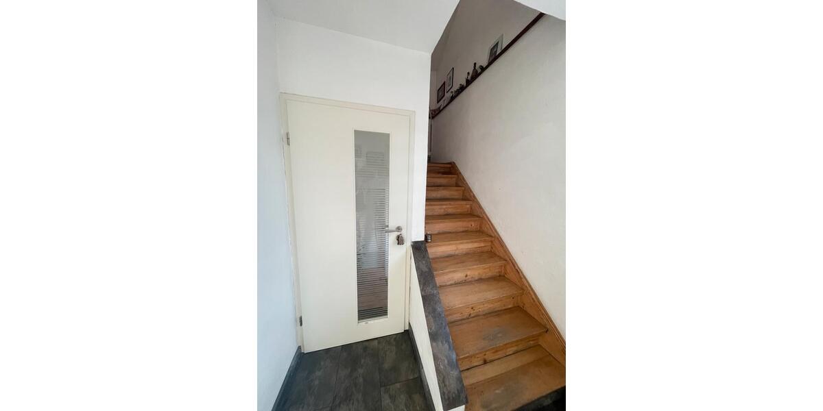 Einfamilienhaus Homburg - 8 Zimmer, 220 m&sup2;, 450.000&euro; | Angebot:26902380