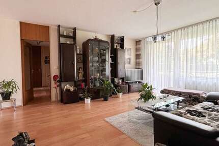 Wohnung zum Kaufen in Coburg 209.000 € 110.42 m² 5 zimmer