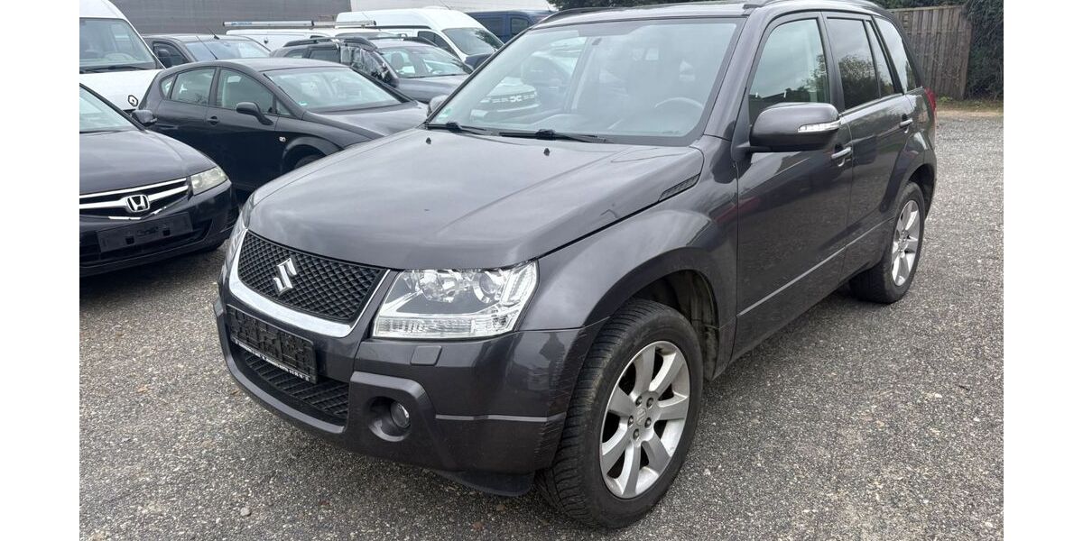 Suzuki Grand Vitara 135.854 km 5.290 &euro; Elsterwerda 04910