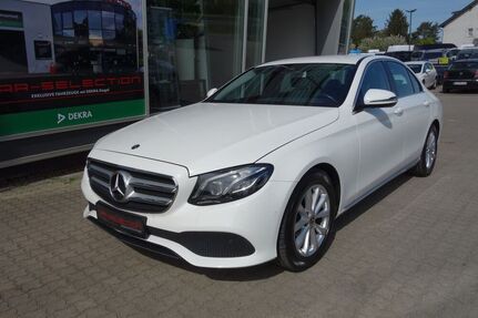 Mercedes E 220