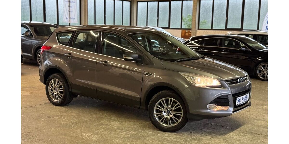 Ford Kuga 58.500 km 13.499 &euro; Oelde 59302