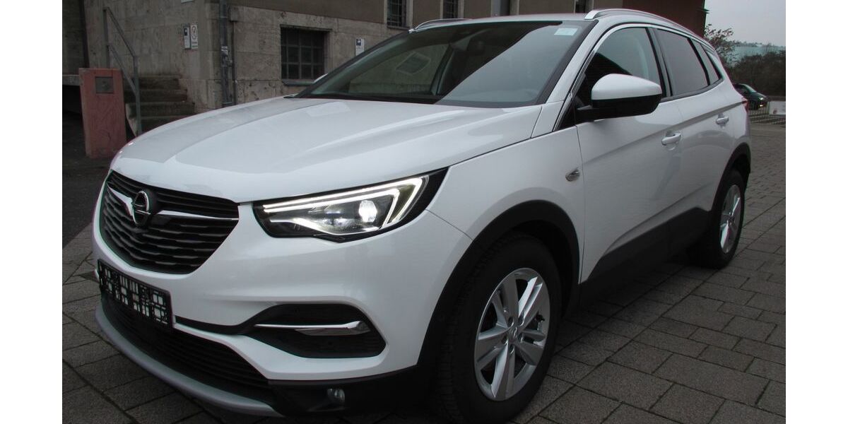 Opel Grandland (X) 109.108 km 9.950 &euro; Würzburg 97080