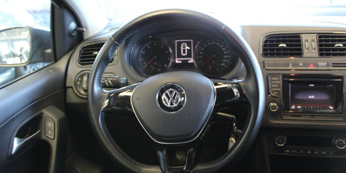 VW Polo 1.0 BMT - 5-Türig - 49.729 km 8.980 &euro; Euskirchen 53881