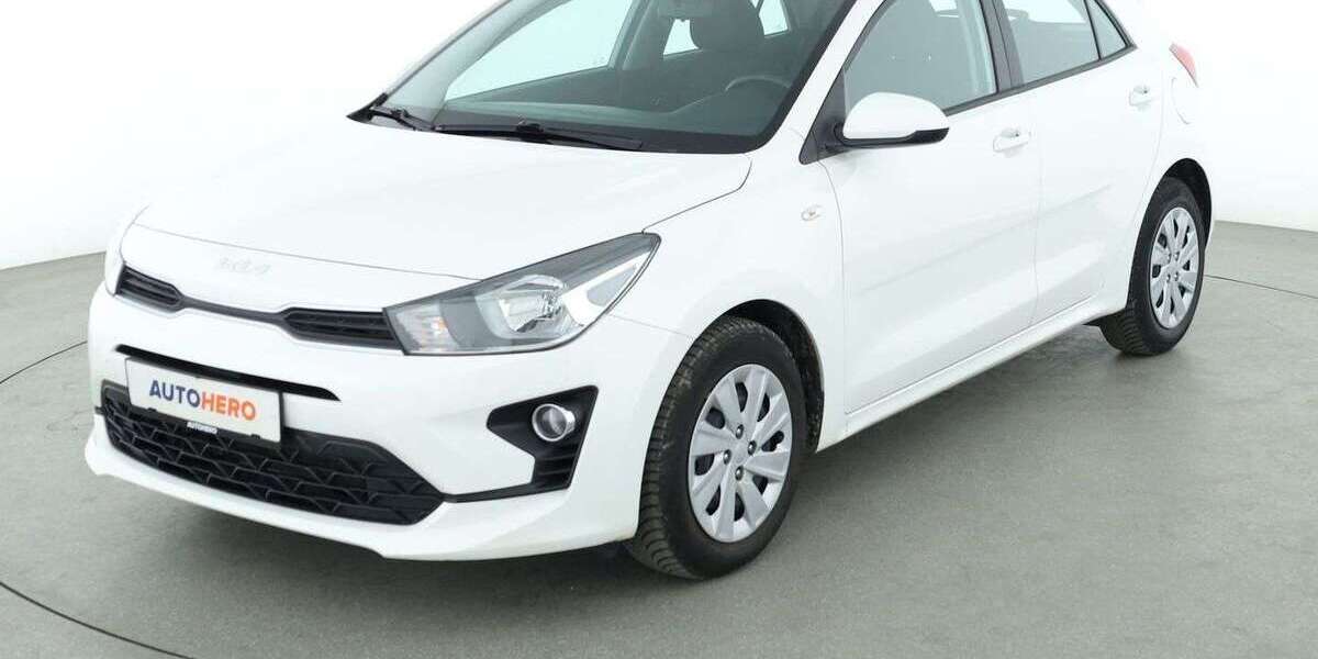 Kia Rio 18.304 km 13.720 € Stuttgart 70195