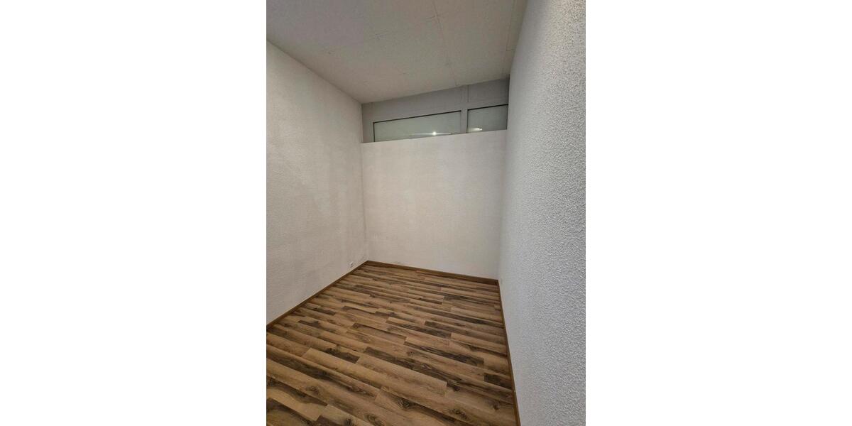 Erdgeschoßwohnung Pressath - 2 Zimmer, 70 m&sup2;, 750&euro; | Angebot:26123340
