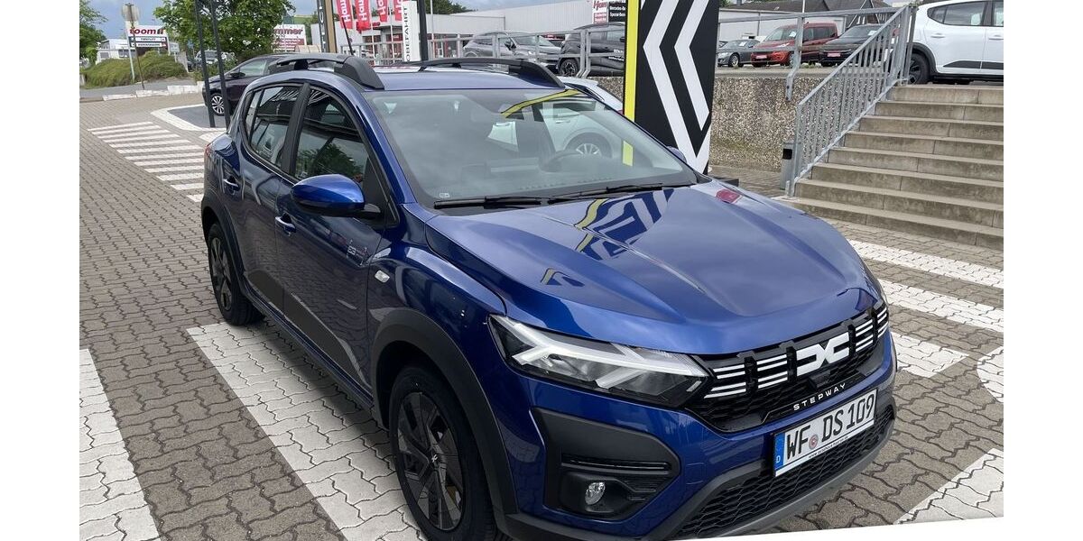 Dacia Sandero 4.555 km 18.490 &euro; Wolfenbüttel 38304