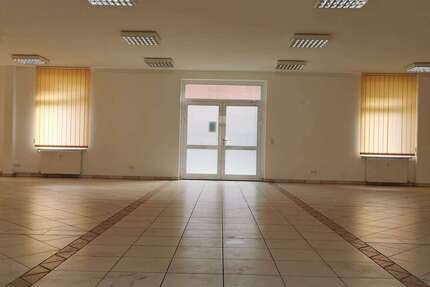 Gewerbeobjekt Strausberg Altstadt - 2.350&euro; | Angebot:27021259