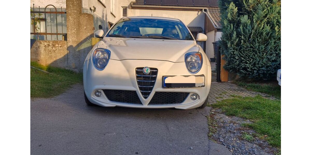 Alfa Romeo MiTo 196.240 km 3.000 &euro; Porta westfalica 32457