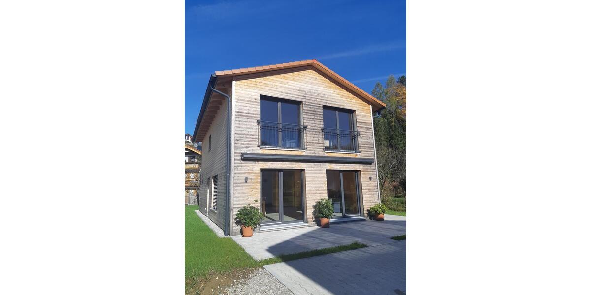 Einfamilienhaus Siegsdorf - 5 Zimmer, 143 m&sup2;, 699.000&euro; | Angebot:27023822
