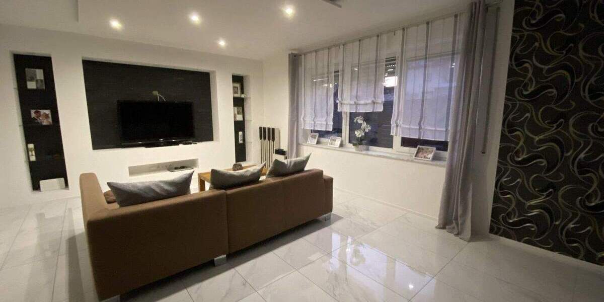 Einfamilienhaus Kaltennordheim - 5 Zimmer, 120 m&sup2;, 250.000&euro; | Angebot:25674296