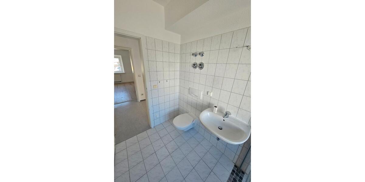 Erdgeschoßwohnung Altenburg - 2 Zimmer, 62 m&sup2;, 370&euro; | Angebot:26380938