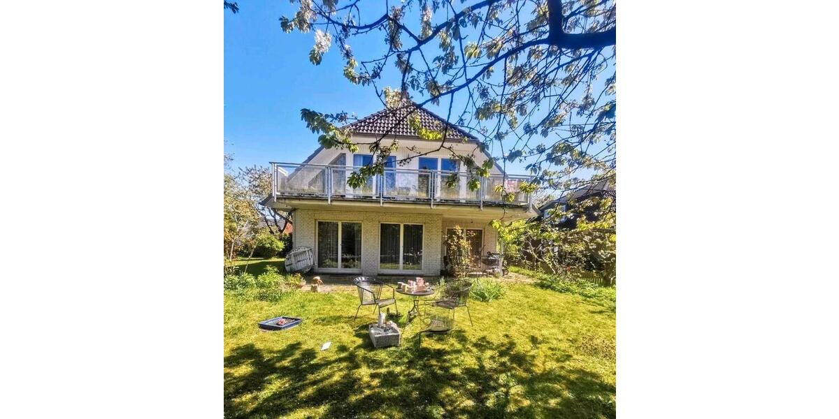 Dachgeschosswohnung in Hamburg Sasel 2 zimmer