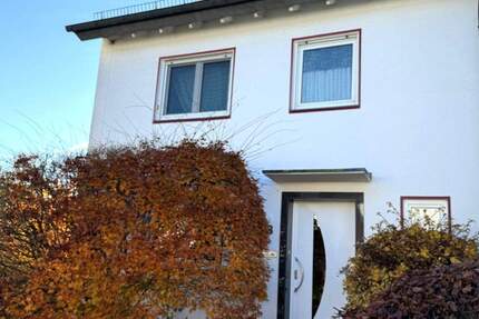 Haus Blomberg - 4 Zimmer, 92 m&sup2;, 199.000&euro; | Angebot:25684955