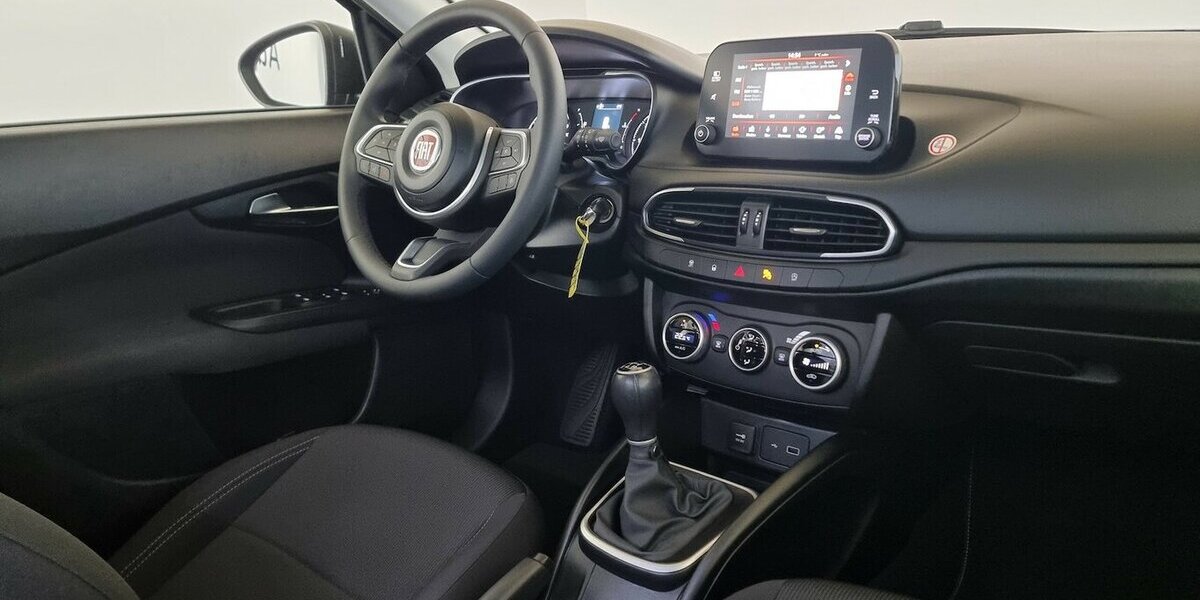 Fiat Tipo CityLife APP Navi Klima Kamera Tempomat 31.500 km 15.750 &euro; Garrel 49681