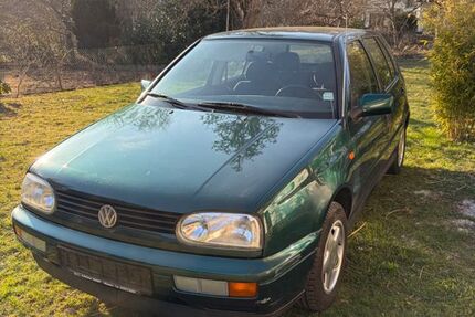 VW Golf 106.000 km 1.900 &euro; Weilheim 79809