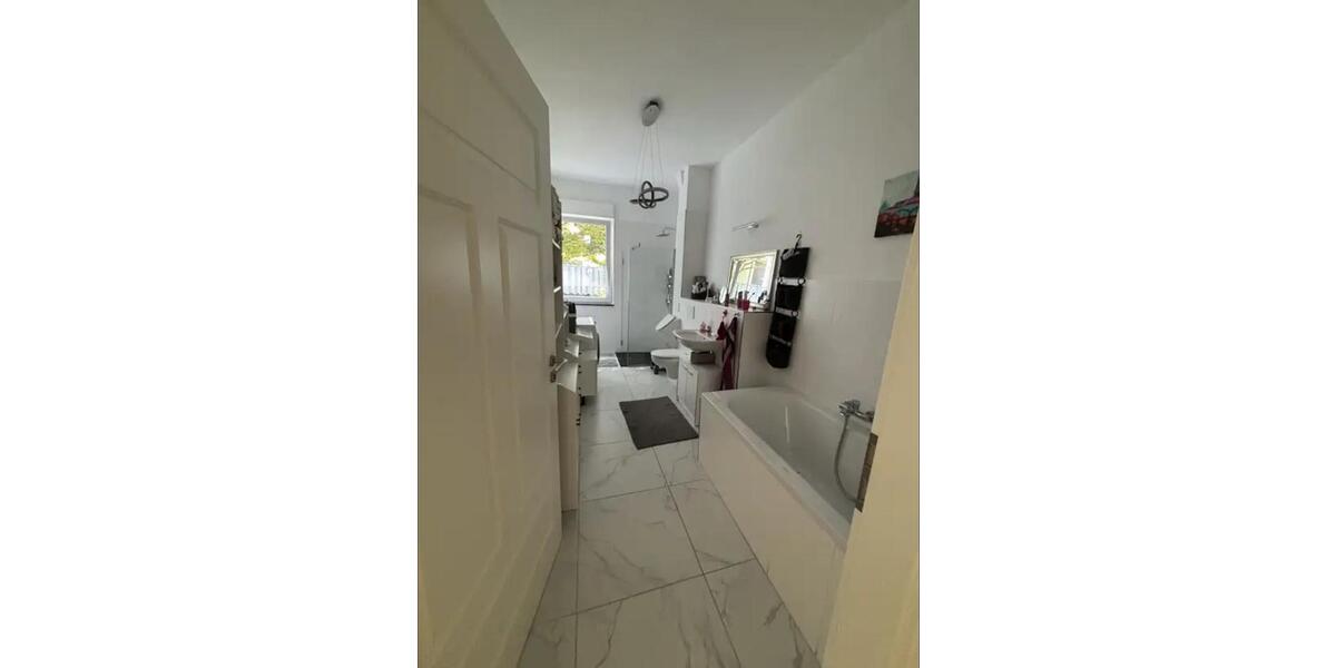 WG geeignete 4 Zimmer Wohnung in der Heidelberger Weststadt 4 zimmer