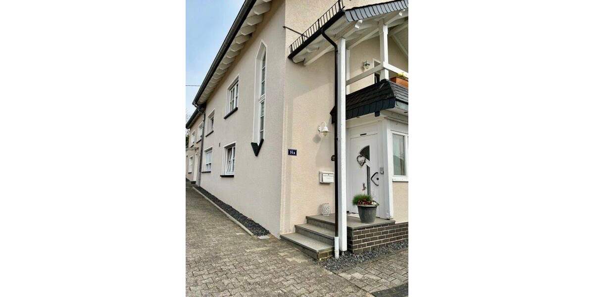 Mehrfamilienhaus, Wohnhaus Arzfeld - 7 Zimmer, 210 m&sup2;, 429.000&euro; | Angebot:23943346