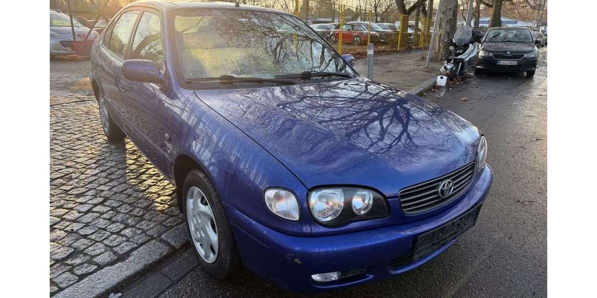 Toyota Corolla 130.000 km 2.980 &euro; Berlin 12109